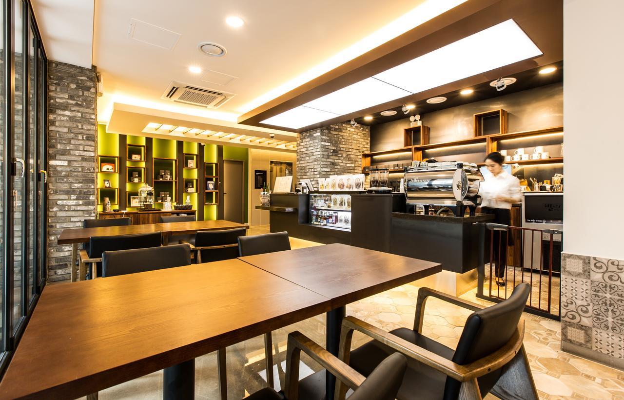 The Petel Premium Suite Busan Exteriör bild